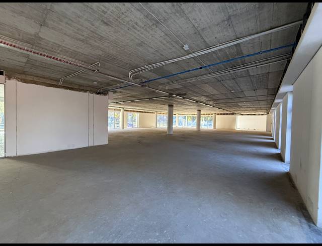 825M² OFFICE TO LET IN MELROSE ESTATE